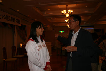 f0059321_8101984.jpg