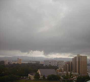 怖いぐらいの雷雲と豪雨_e0126576_160054.jpg