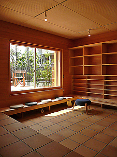 幕張本郷の家_b0014003_2022573.jpg