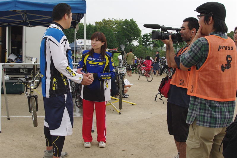 2008緑山ジャパンオープンナイトレース最終回:コース外の風景_b0065730_1085718.jpg