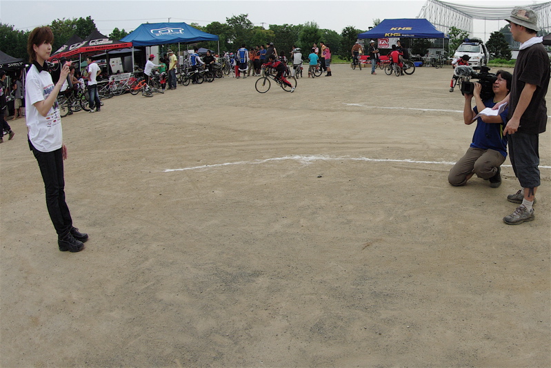 2008緑山ジャパンオープンナイトレース最終回:コース外の風景_b0065730_9515672.jpg