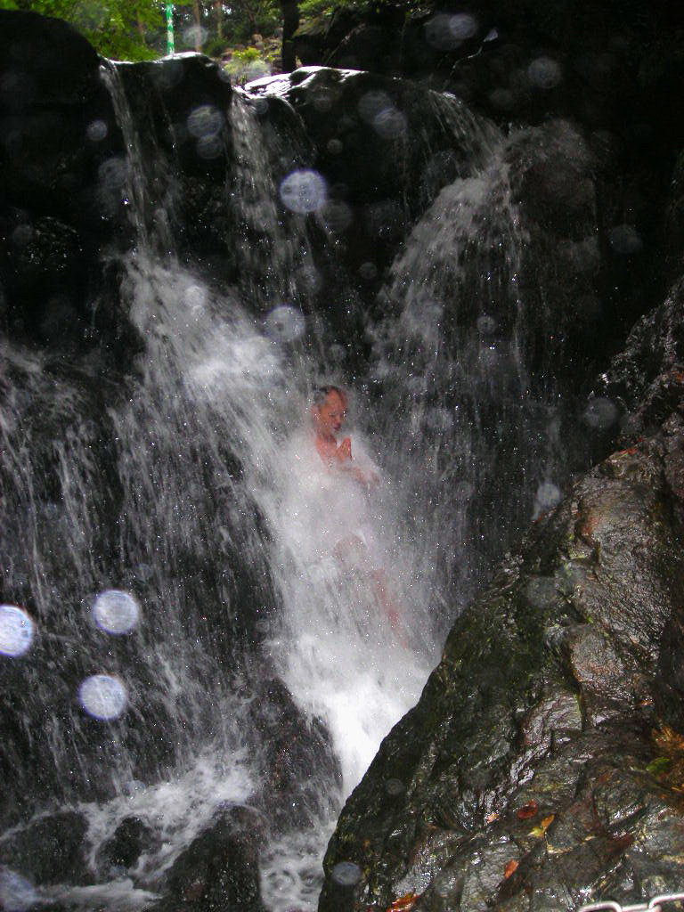 滝・・があった・・ 2008.9.22_b0002156_903468.jpg