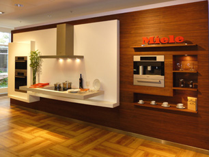 ★ 素晴らしかった!Miele ドイツ本社工場・ギュータスローでミーレ博物館を見学しました。【第三弾】_c0156359_11353861.jpg