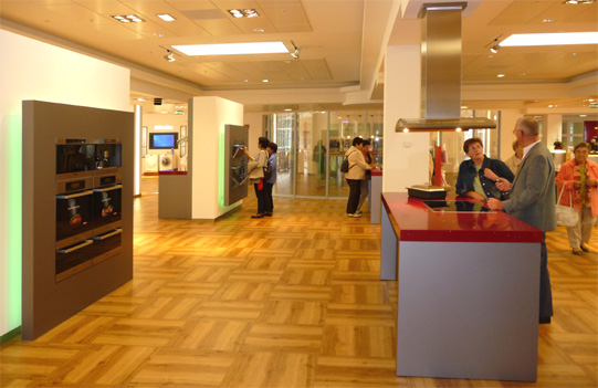 ★ 素晴らしかった!Miele ドイツ本社工場・ギュータスローでミーレ博物館を見学しました。【第三弾】_c0156359_11355714.jpg