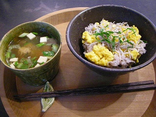 今日のおひるごはん_b0132444_14525430.jpg