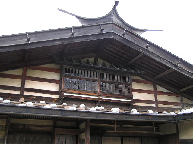 本棟造りの旧家_f0130879_22585532.jpg