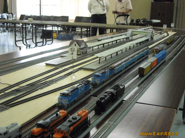 模型と工作の会「第6回合同公開/第54回定期運転会」_c0018117_21475044.jpg