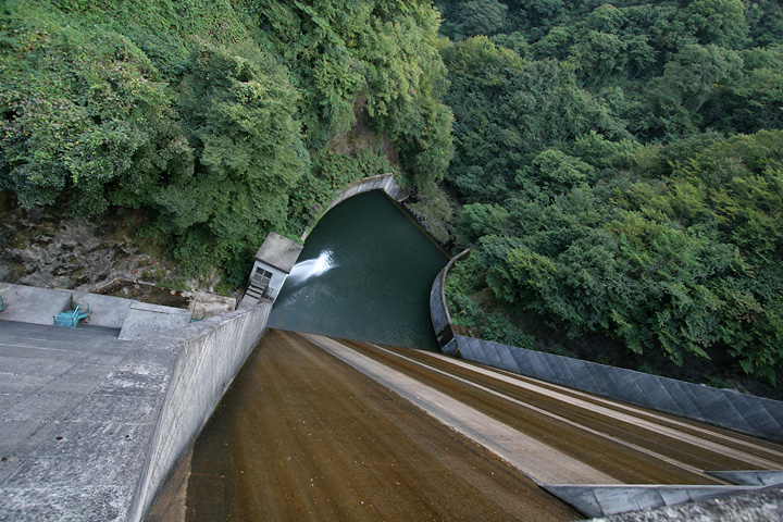 岡山県 真庭市 北房ダム_f0091955_9385717.jpg