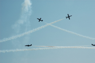 メルセ祭り最終日～航空ショー～_b0131786_794933.jpg