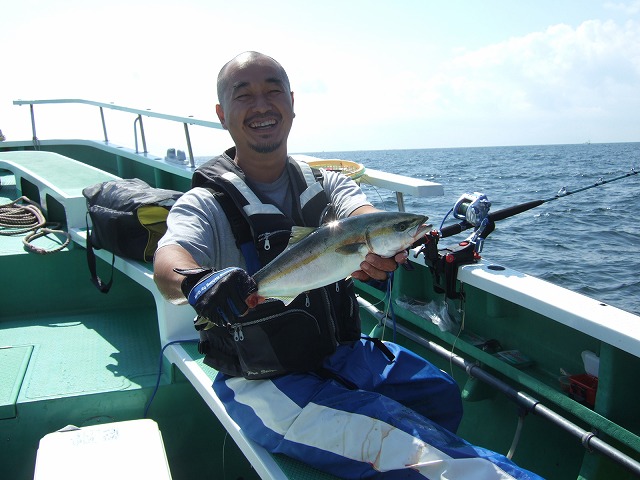 釣り大会も無事に終了ぉ～(^^♪_f0033986_15313850.jpg
