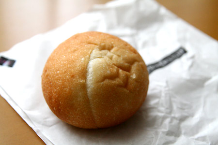 パンポワンエリーニュのパン！小麦胚芽のいい香り！！_c0158397_22185583.jpg