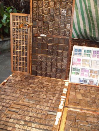 Piccadilly Circus_d0148729_20574150.jpg