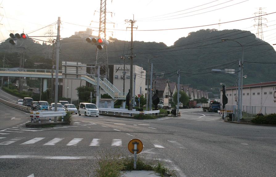 「警官の血」ロケ地 お国の土地の有効利用を 北九州のまちづくり1 _a0107574_19442833.jpg