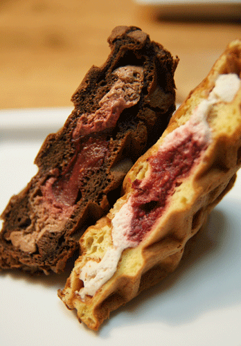 waffle*ワッフル_e0121470_20333750.gif