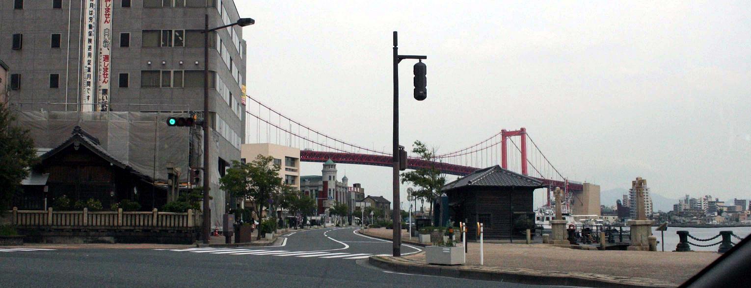 「警官の血」ロケ地 若戸大橋の下 北九州のまちづくり3_a0107574_20115095.jpg