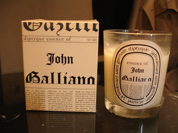 アロマグッズ diptyque essence of John Galliano John Galliano candle | Diptyque Paris