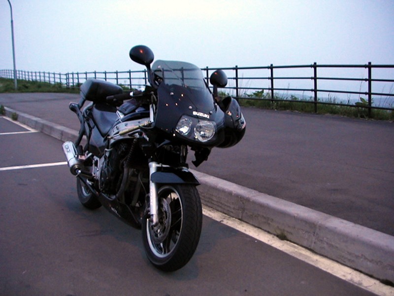 スズキ GSX1400 インパルス アンダーカウル 汎用 外装 バイク 風防 スズキ GSX1400 インパルス アンダーカウル 汎用 外装 バイク