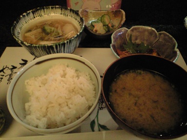 割烹 欅 お昼の定食~♪_e0123286_19585880.jpg