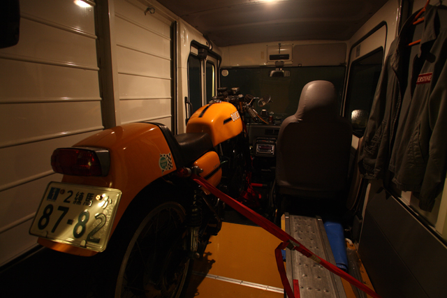 トランポが欲しい 黄色いドカと青いドカ Yellow Desmo And Mk 3