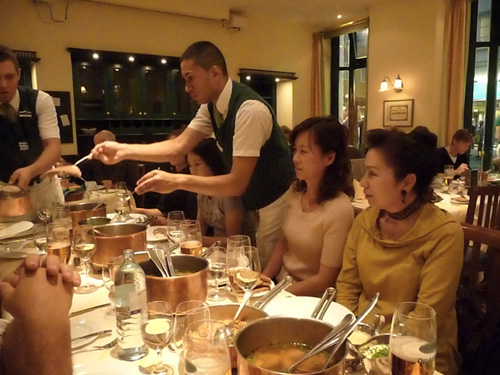 ★ ミーレ 視察旅行、魅惑的なオーストリアの首都・ウィーンに行ってきました♪♪【第七弾】_c0156359_13551231.jpg