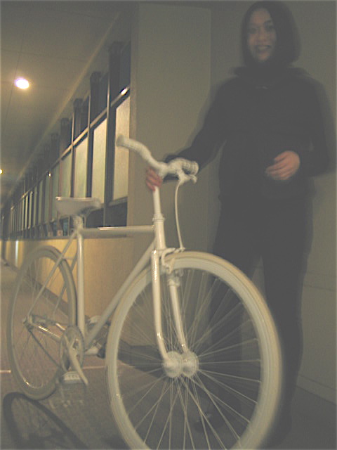 Bike check one two sun sea『ザ•ホワイト&ホワイト』_f0170995_1326754.jpg
