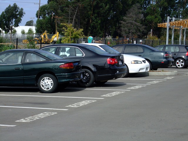 駐車の仕方_f0130621_12391957.jpg