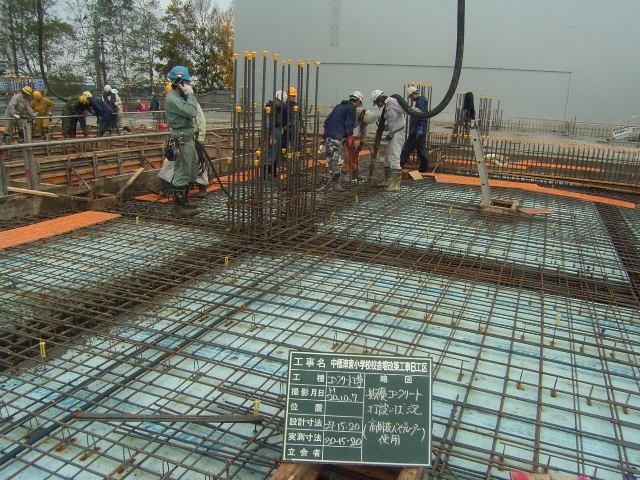 中標津東小学校校舎増改築工事（B工区）_e0126538_18442179.jpg