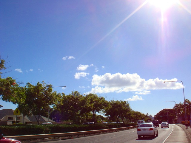 Ｈａｗａｉｉの　ひかり　雲　空　大きいです_d0087496_2264060.jpg