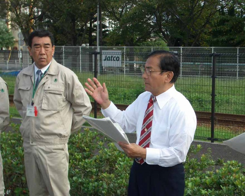 新しい都市計画道路と、岳南鉄道を横断する踏切交差点の整備_f0141310_22212744.jpg