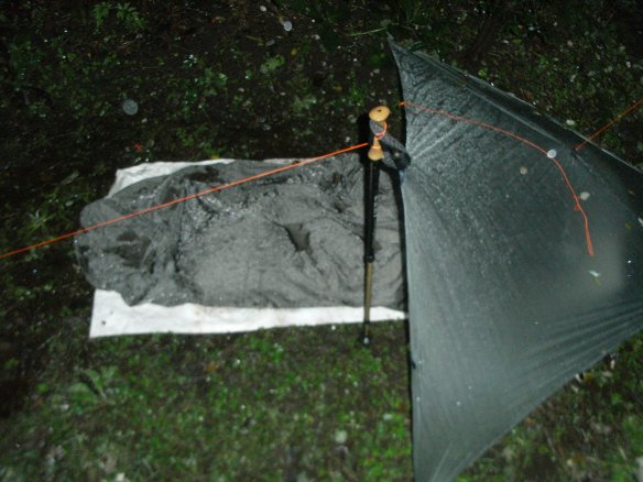 Ultralight Solo Micro Tarp_e0024555_9295984.jpg