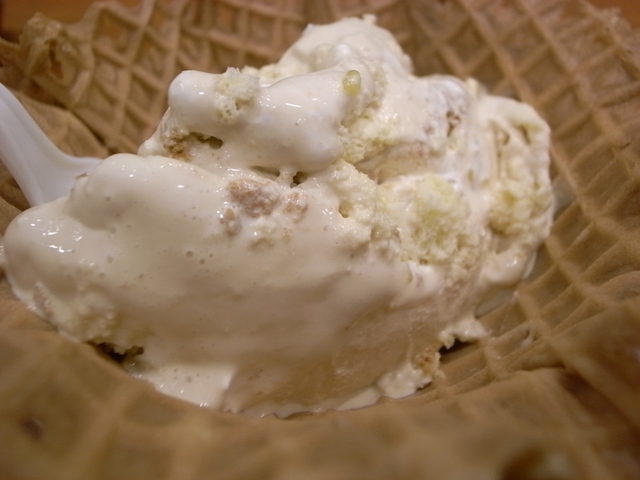 COLD STONE CREAMERY （コールド・ストーン・クリーマリー）_b0135857_132710100.jpg