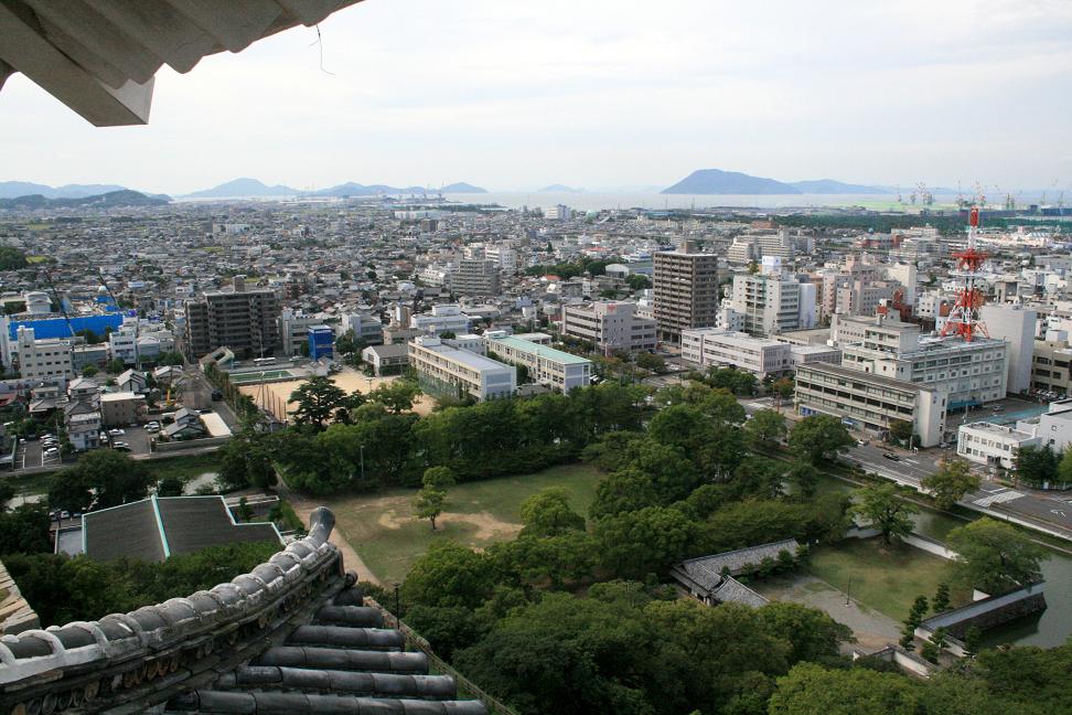 「男はつらいよ」ロケ地・琴島 遠くから_a0107574_19382183.jpg
