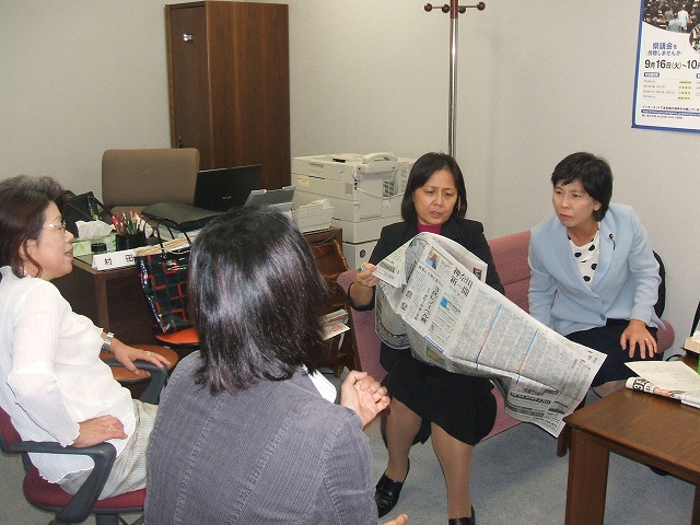 １０月８日神奈川県議会県民企業常任委員会傍聴  _d0143678_910129.jpg