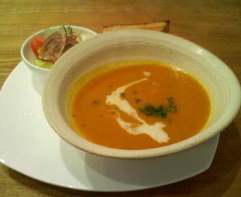 ブレッツカフェカフェクレーペリーとアスカにて_e0123104_932614.jpg