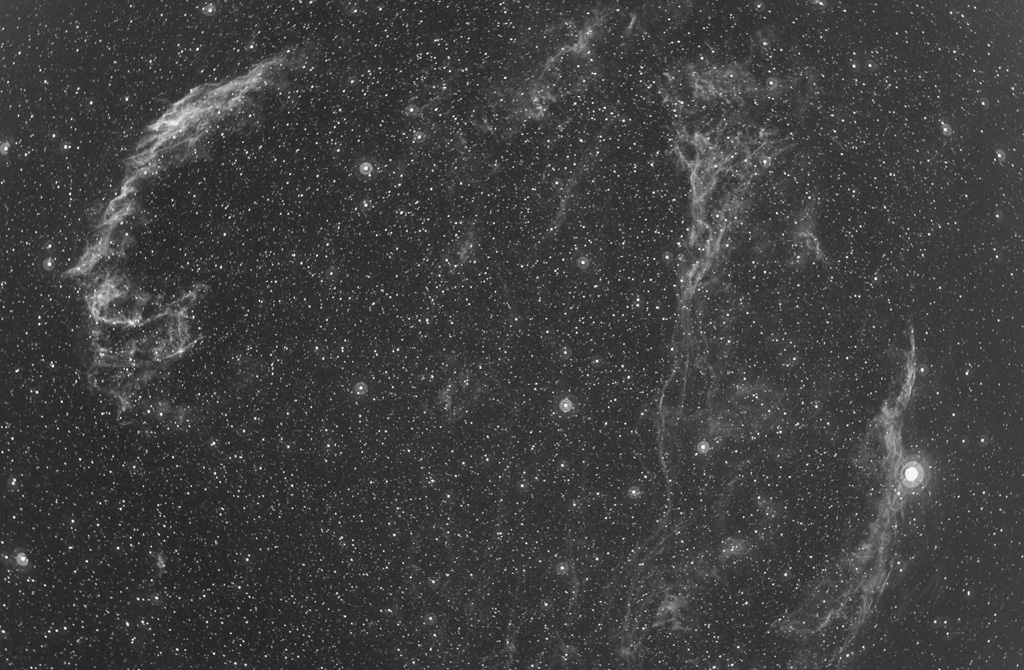 はくちょう座の網状星雲_c0061727_130111.jpg