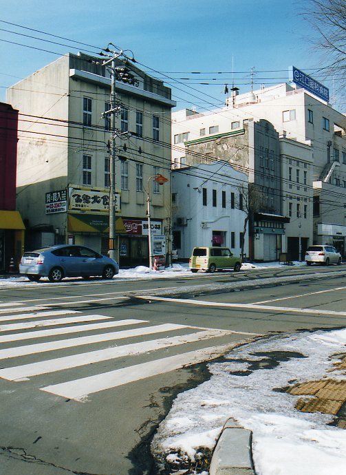 函館銀座通り・レトロ建築コレクション(その８、宝来パン本店)_f0142606_23544741.jpg