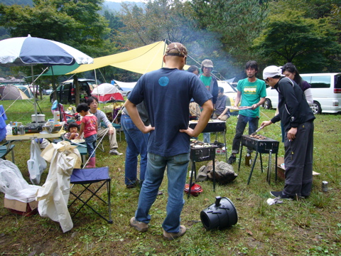 BBQ バーベキューキャンプに行く。_e0058443_22184040.jpg