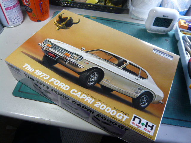 【昭和レトロ】■ YAMADA ゼンマイ プラモデル フォードカプリ2000 昭和レトロ】□ YAMADA ゼンマイ プラモデル フォードカプリ2000