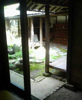 f0088647_8585044.jpg