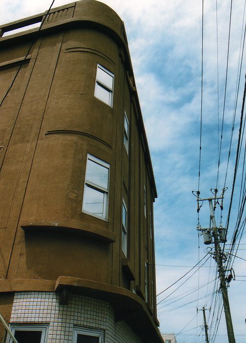 函館銀座通り・レトロ建築コレクション(その１１、小野寺住設)_f0142606_22163551.jpg