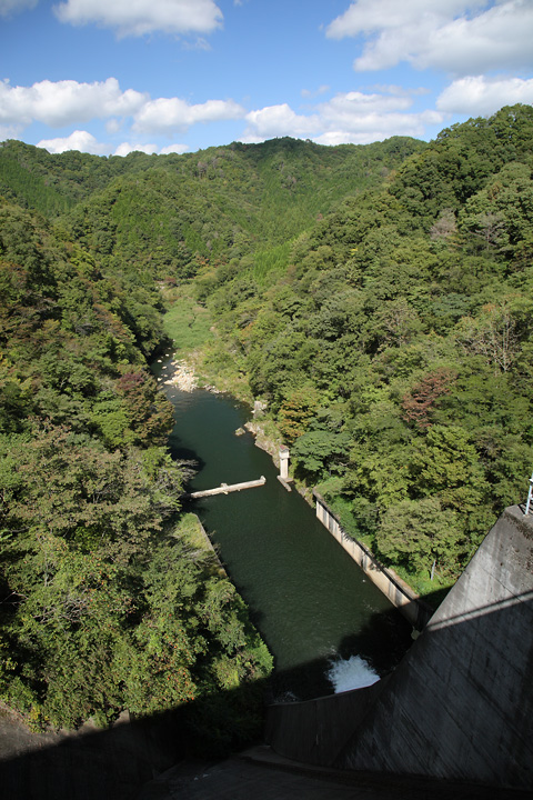 島根県 飯南町 来島ダム_f0091955_3161176.jpg