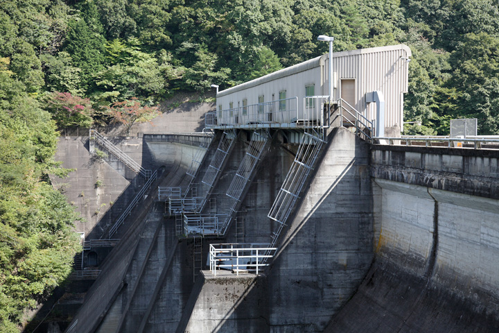 島根県 飯南町 来島ダム_f0091955_3161962.jpg
