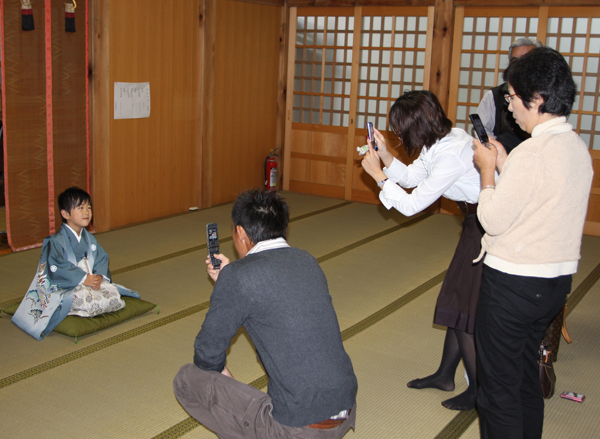 七五三祈願始まる_d0130714_21415950.jpg