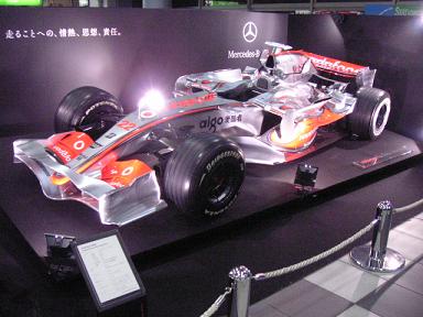 品川駅にF1カー？！_d0140708_2151214.jpg