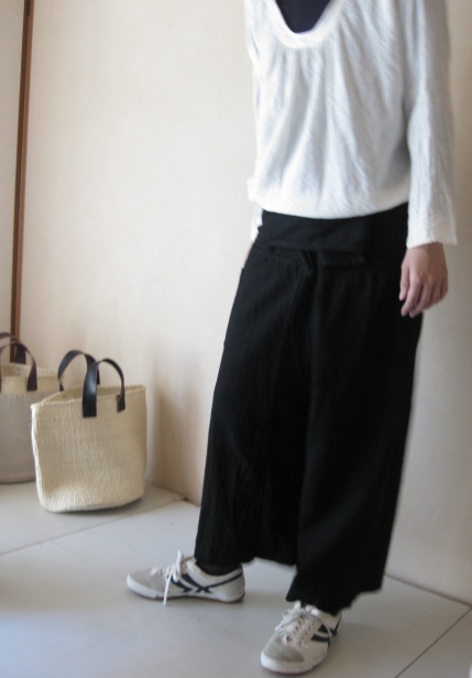 HEMP THAI  PANTS (JAPANESE BLACK)_c0134522_1618640.jpg