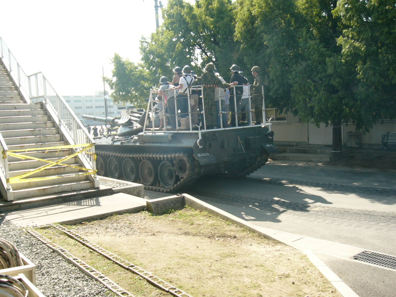 伊丹 自衛隊駐屯地イベント 後編_b0133403_21323365.jpg