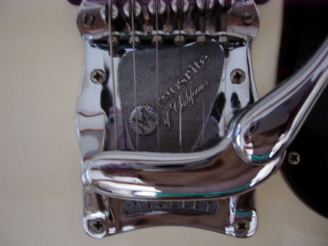 Mosrite VIBRAMUTE アームユニット アーム、台座、テールピース、スプリング モズライト ビブラミュート アームユニットの落札情報詳細  - Yahoo!オークション落札価格検索 オークフリー