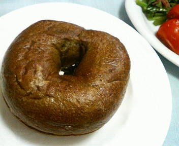 シナモンアップルレーズン＆抹茶マロン＆パンプキン小豆　（KARIN Bagel）_d0125713_10485911.jpg