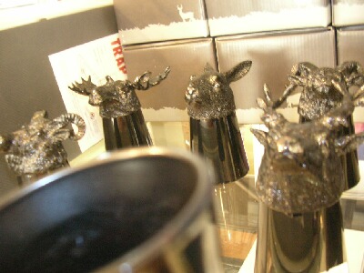 Goody GramsMOSAIC/BLACK~砕け散ったガラスが再び漆黒に輝いて魅せる造形美。_b0125570_10121160.jpg