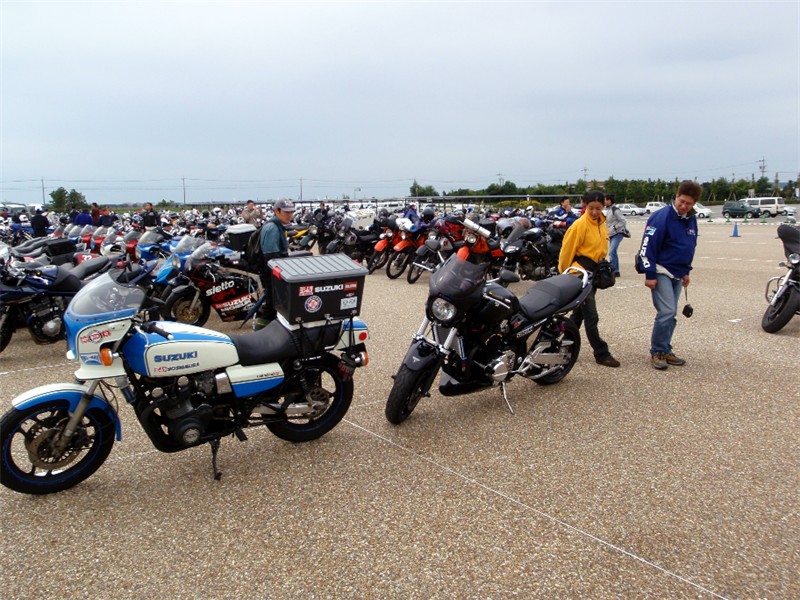 a0001020_13103425.jpg